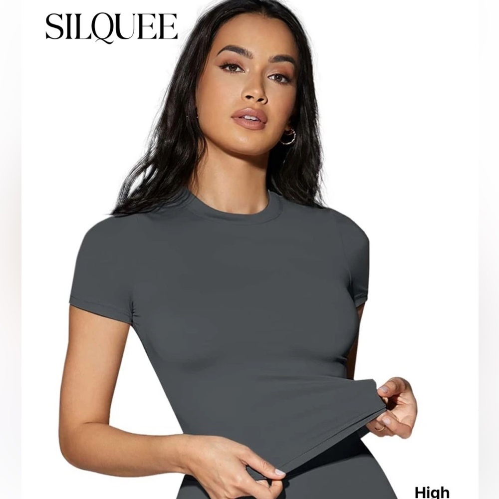 Women's Gray Top